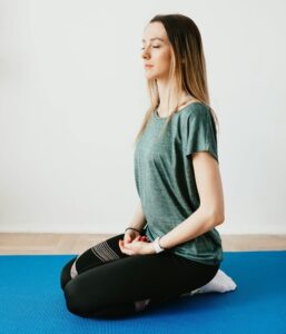 Woman getting borderline personality disorder treatment in costa mesa california at Barn Life Recovery.