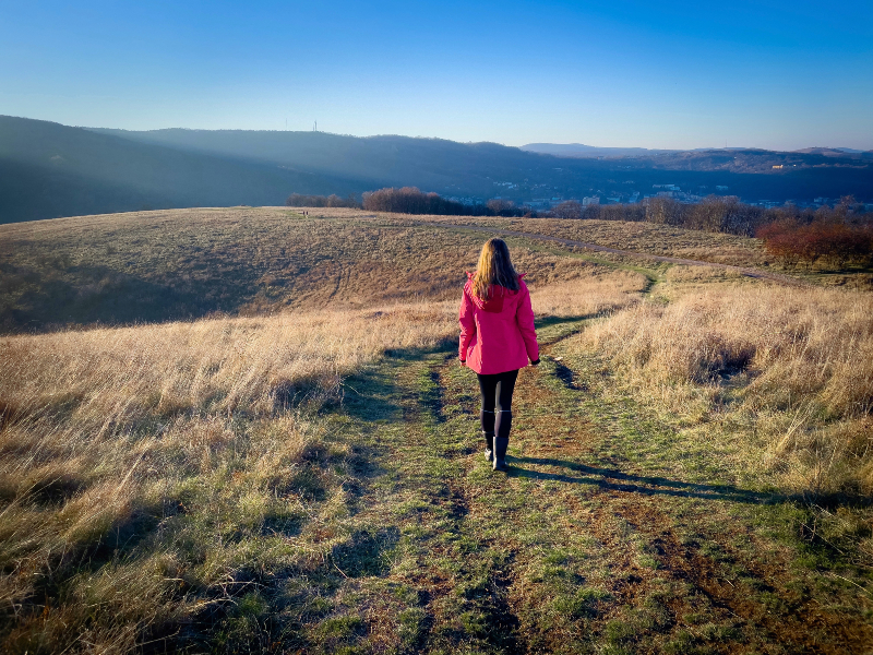 woman healing through Trauma & Grief therapy programs in orange county.